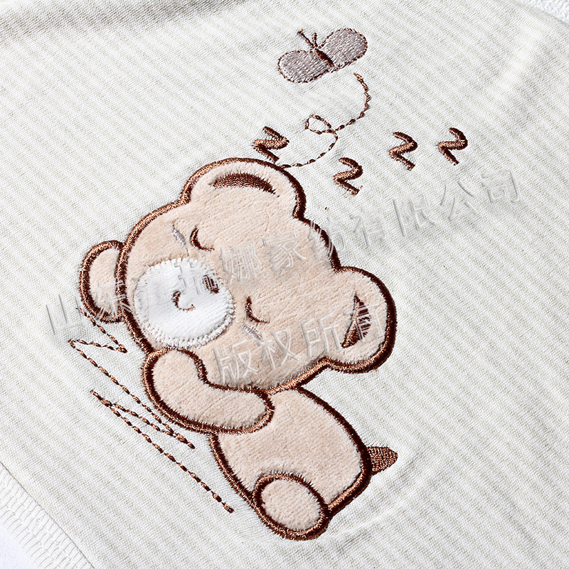 彩棉抱被(單)特寫-貼布繡